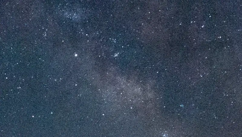 Zoomed in view of the noise in a Milky Way photo