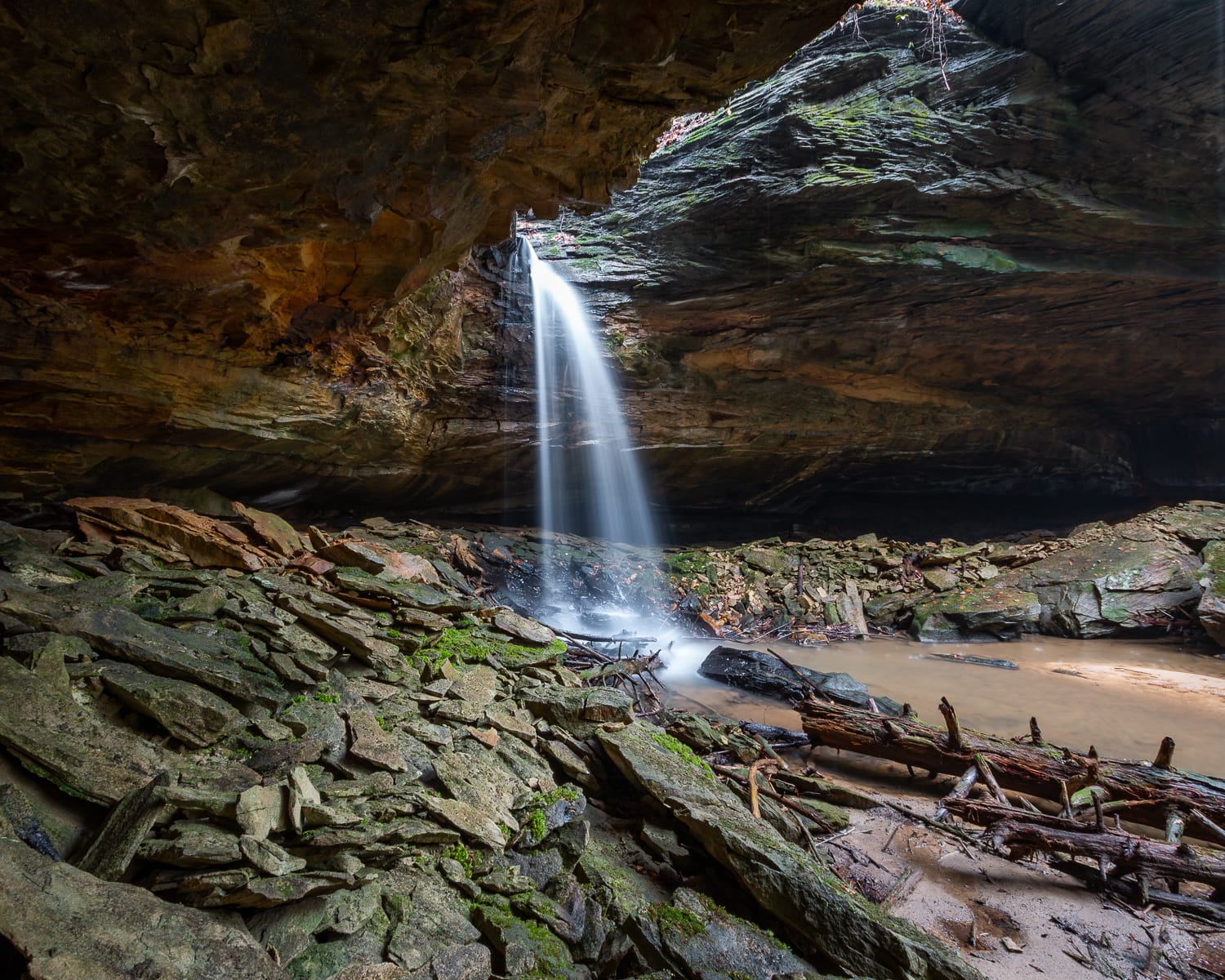 Keyhole Falls, Daniel Boone National Forest, Kentucky.