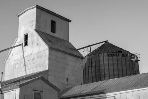 Briggsdale grain elevator