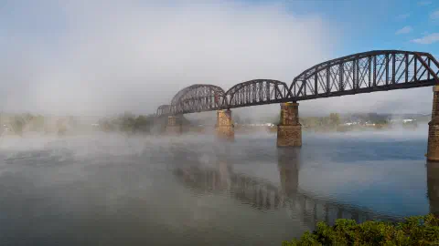 Kanauga railroad bridge